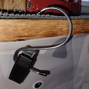 14 closet-rod Hangers with Clips